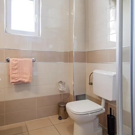 Apartamento Durdica Beautiful Garden With Fantastic Sea And Mountain Views Metajna Exterior foto