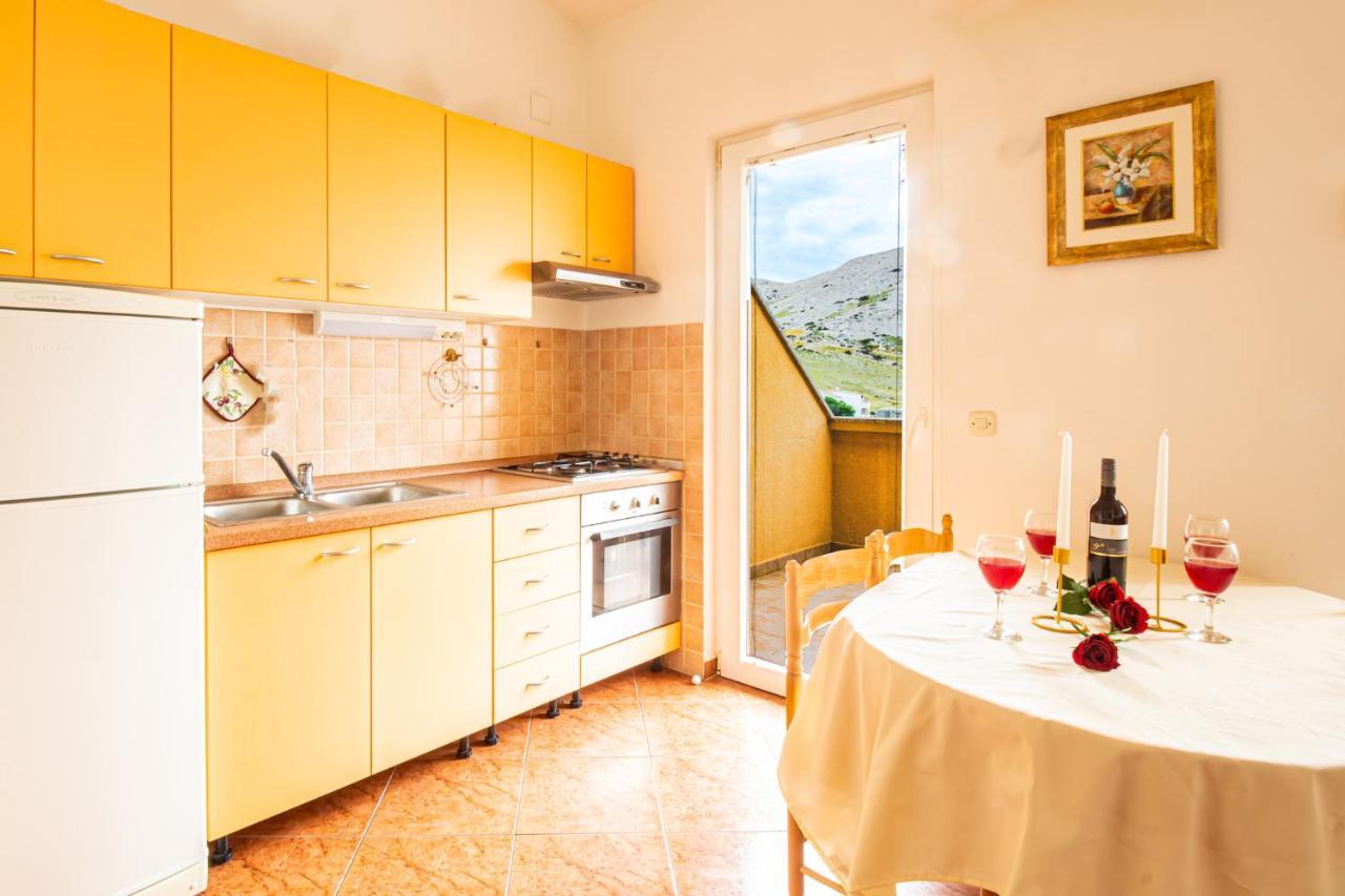 Durdica Beautiful Garden With Fantastic Sea And Mountain Views Apartment *